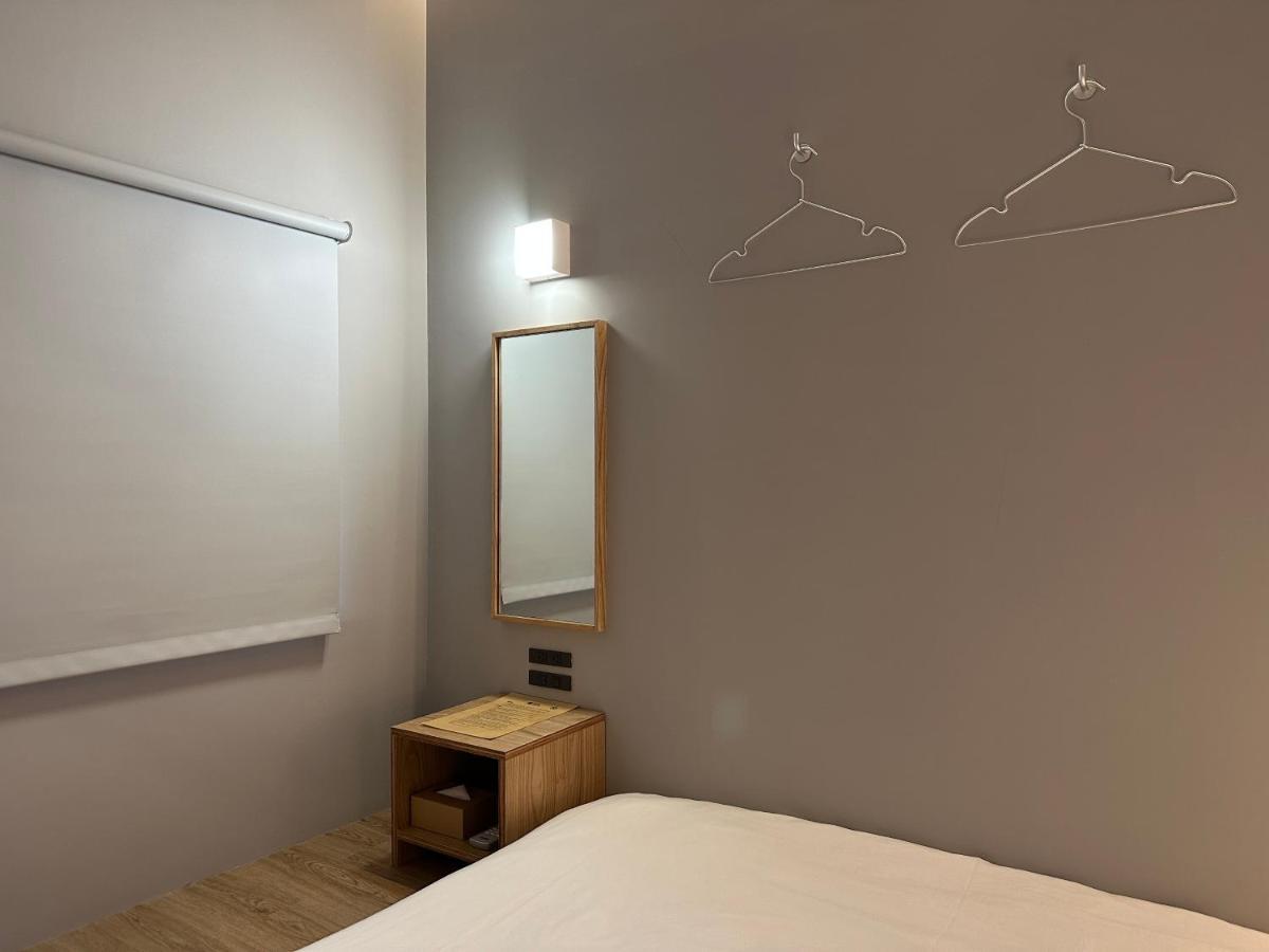 Kw2 Hostel Kaohsiung Zewnętrze zdjęcie